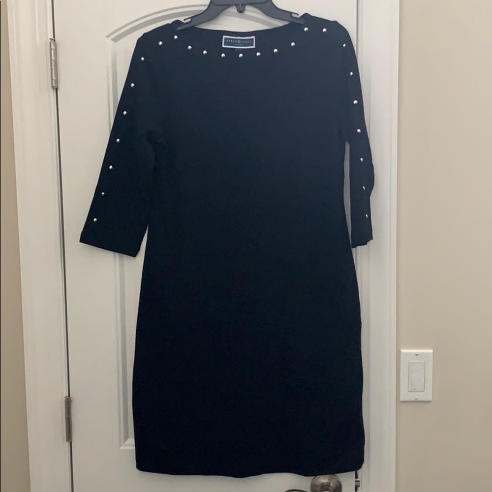 Women’s dress